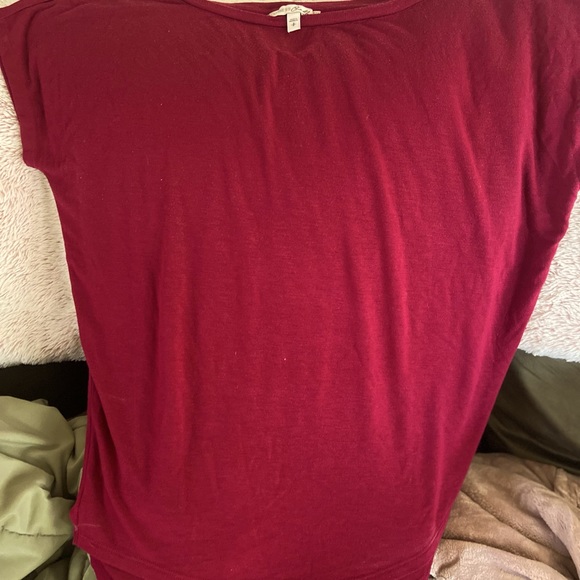 Express one eleven tee. Off shoulder option. Size small. - Picture 1 of 4